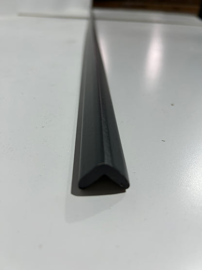 Graphite Shaker Outside Corner Molding OCM8