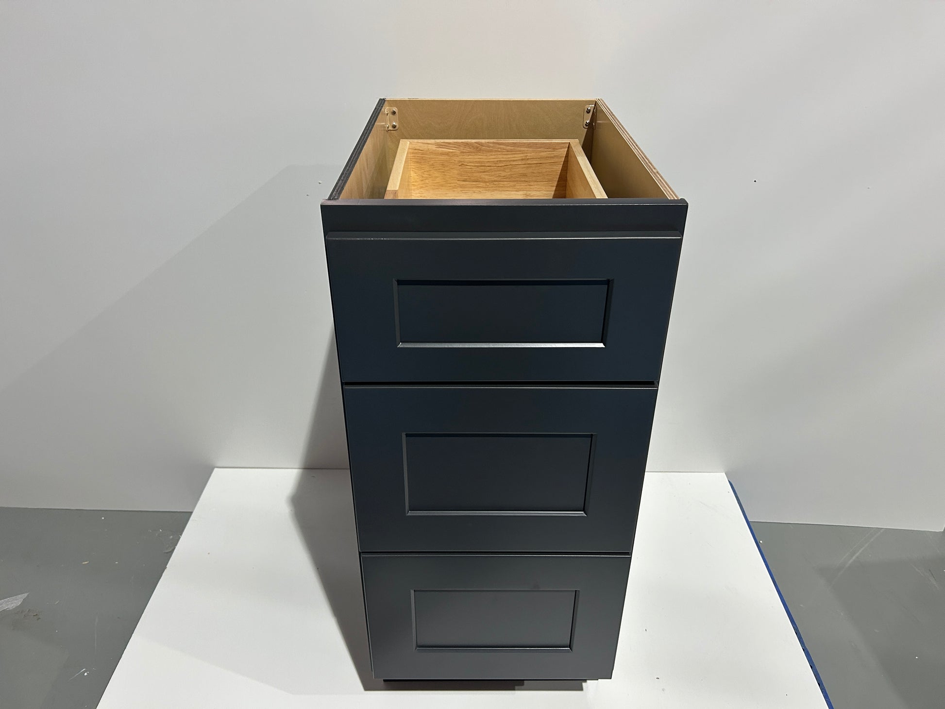 Graphite Shaker Vanity Drawer Cabinets - 3 Drawers VSD1521